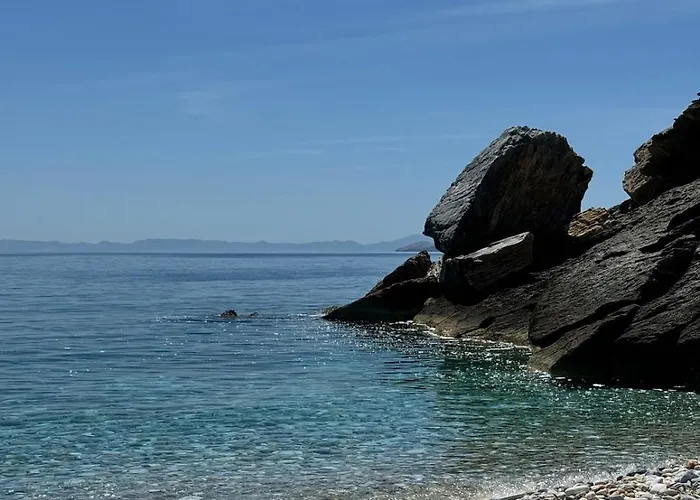 Limnes Seaside Retreat Appartamento Naxos City