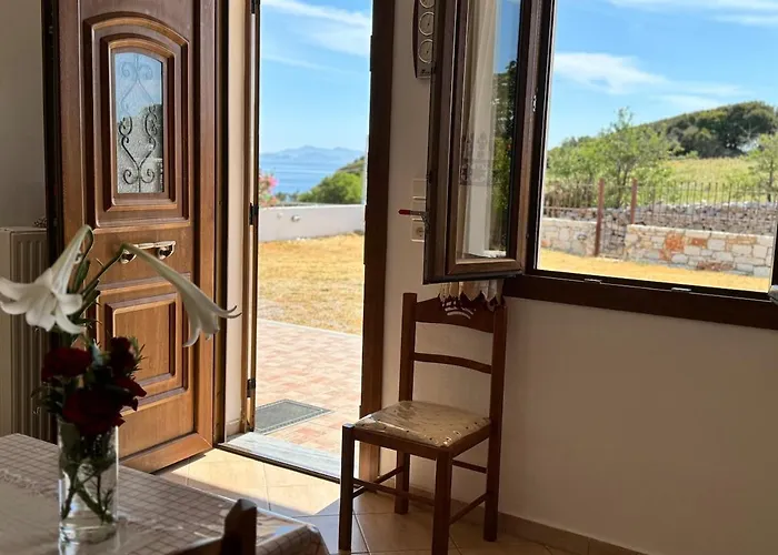 Limnes Seaside Retreat * Naxos City